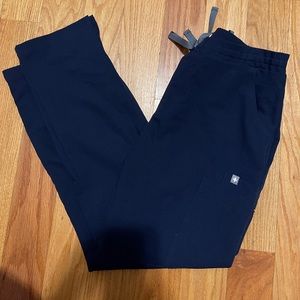 Fig’s Scrub Bottom